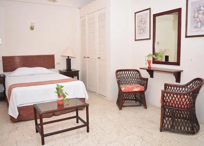Hotel Suites Le Monde